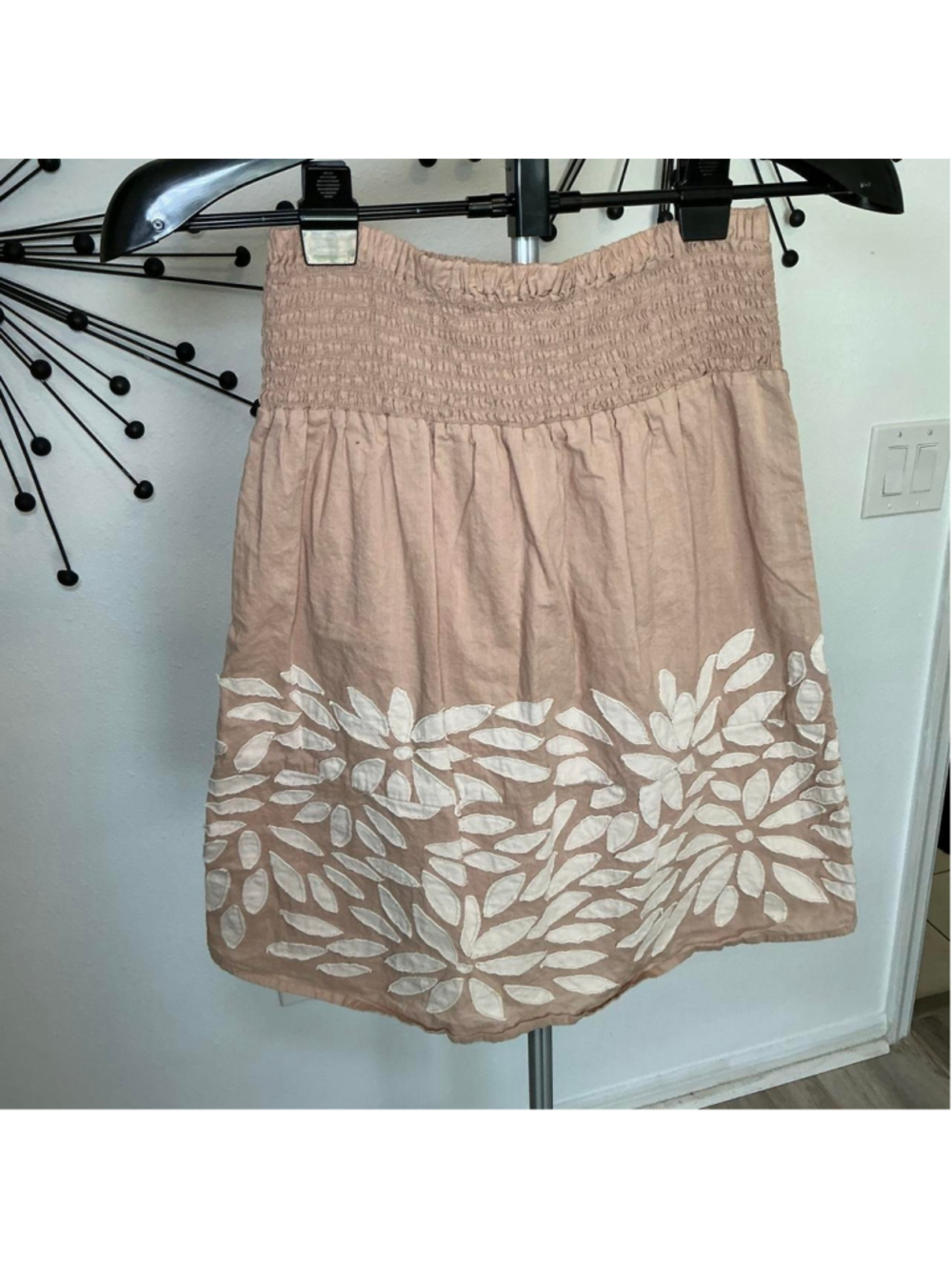 Biographi Beige Floral Appliqué Cotton Skirt Size Medium Boho Cottagecore - Picture 2 of 5